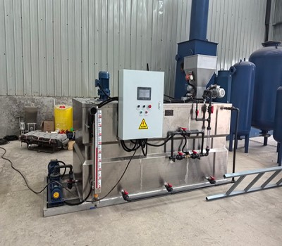 產業廢水處置用絮凝劑主動加藥裝配