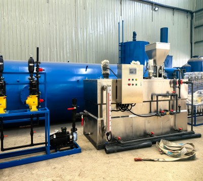 全主動三箱加藥裝配廠家